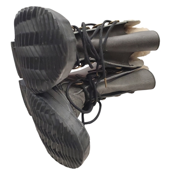 Sorel Boots Size: 7 - Picture 6 of 8